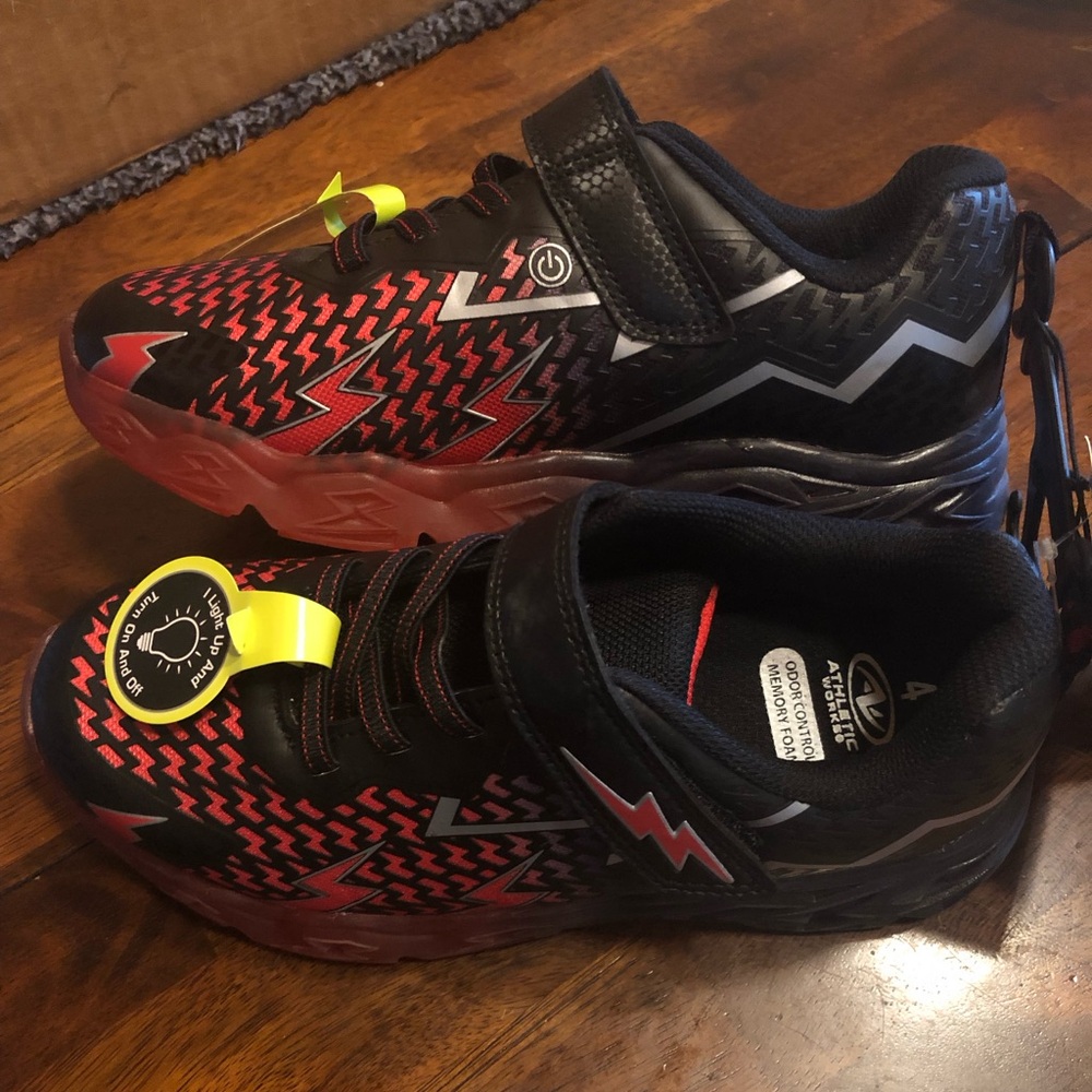Athletic Works Black and Red Boys' Light-Up Sneakers